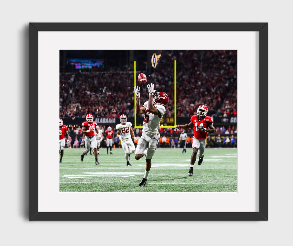 Alabama Football - DeVonta Smith Championship Game Winning Catch 8x10 Gallery Frame college football wall art