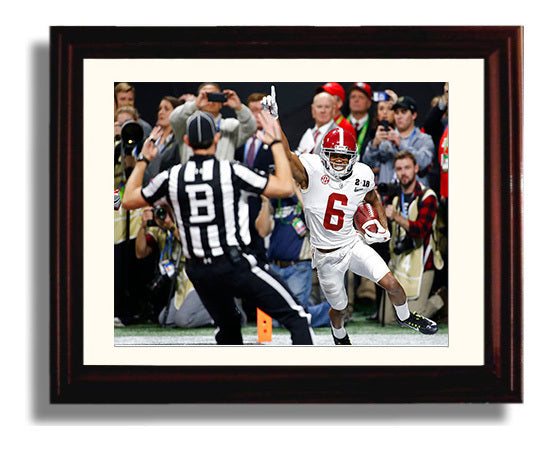 Alabama Football - DeVonta Smith End Zone Signal vs Official 8x10 Beveled Frame college football wall art
