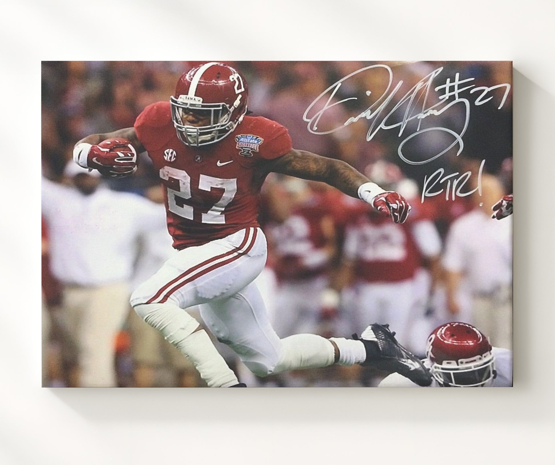 Alabama Football Derrick Henry Run Through Traffic RTR College Football Wall Art 20x24 Canvas wall art print – College Football decor