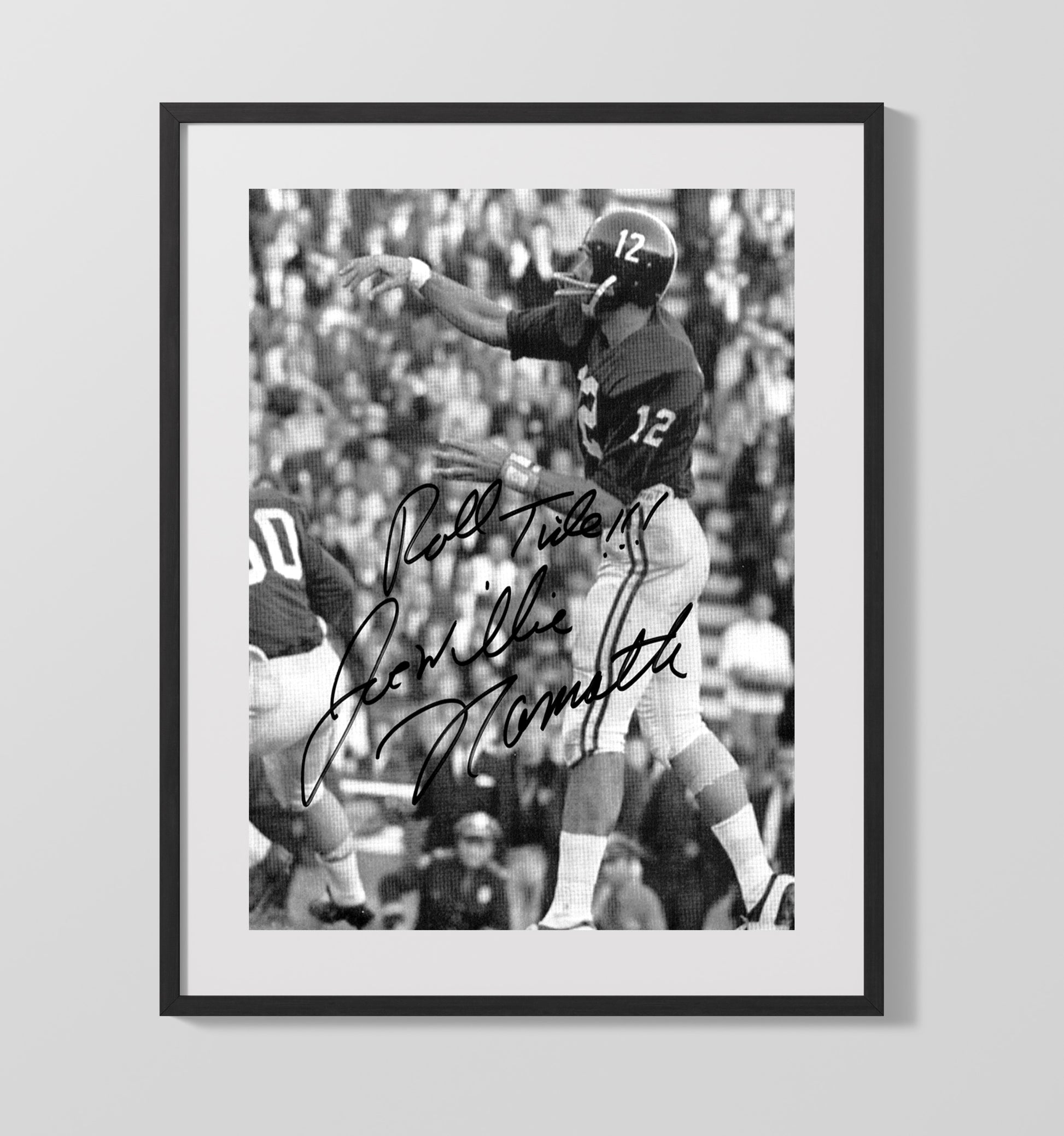 Alabama Football Joe Namath Roll Tide Passing Motion College Football Wall Art 16x20 Gallery Frame wall art print – College Football decor