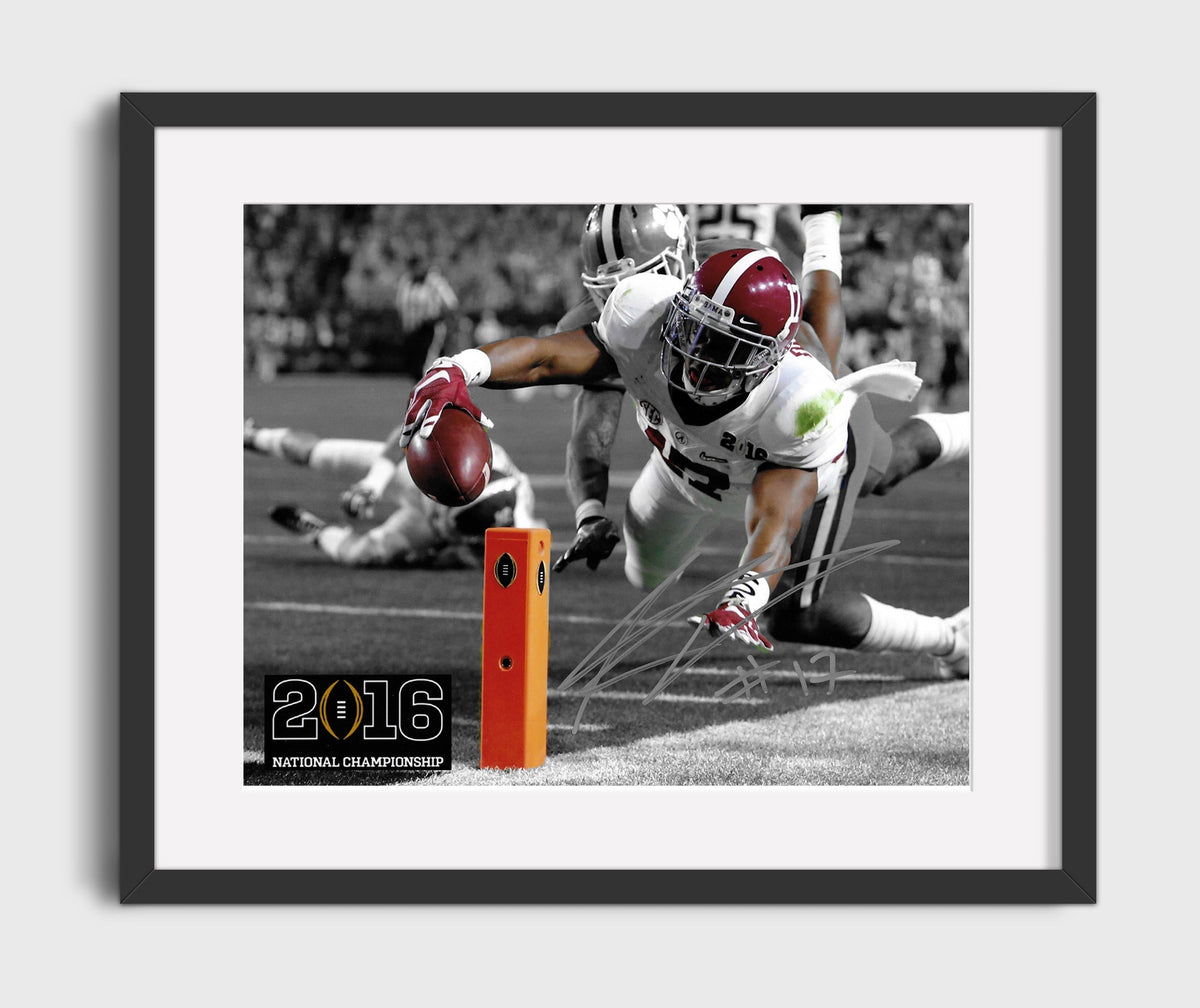 Alabama Football - Kenyan Drake Goal Line Dive Spotlight Extension 8x10 Gallery Frame college football wall art