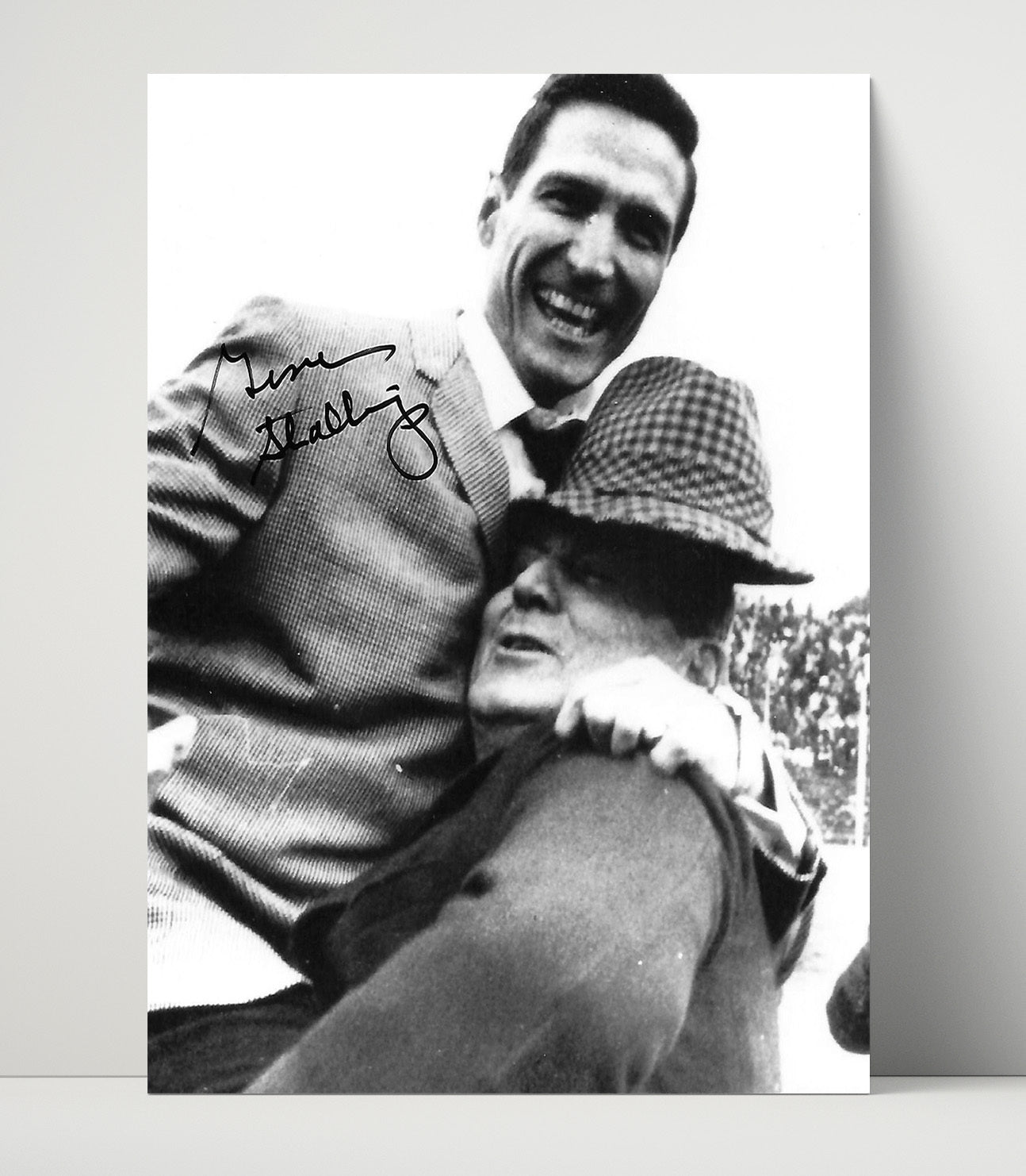 Alabama Football Stallings and Bear Student Beats Teacher College Football Wall Art 16x20 Unframed Print wall art print – College Football decor