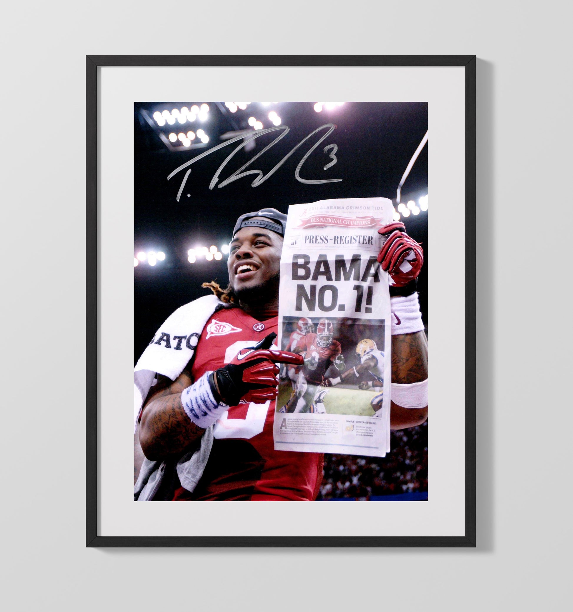 Alabama Football Trent Richardson Bama No 1 Victory Moment College Football Wall Art 16x20 Gallery Frame wall art print – College Football decor