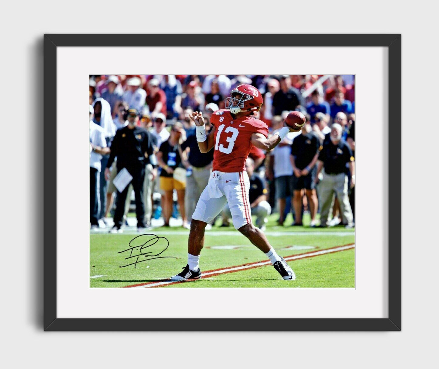 Alabama Football - Tua Tagovailoa Dropback Pass 8x10 Gallery Frame college football wall art