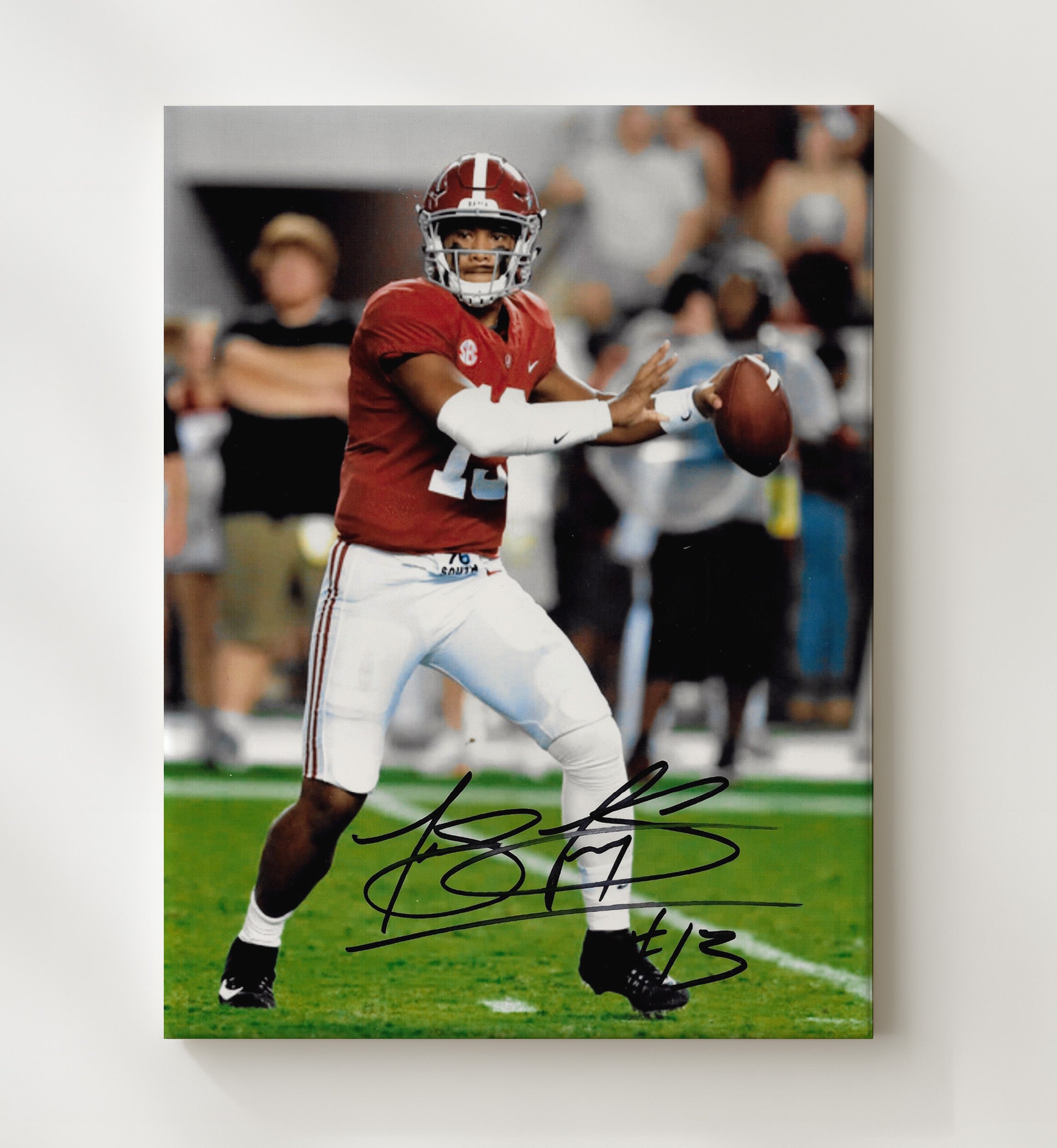 Alabama Football Tua Tagovailoa Pocket Pass Calm Under Fire College Football Wall Art 20x24 Canvas wall art print – College Football decor