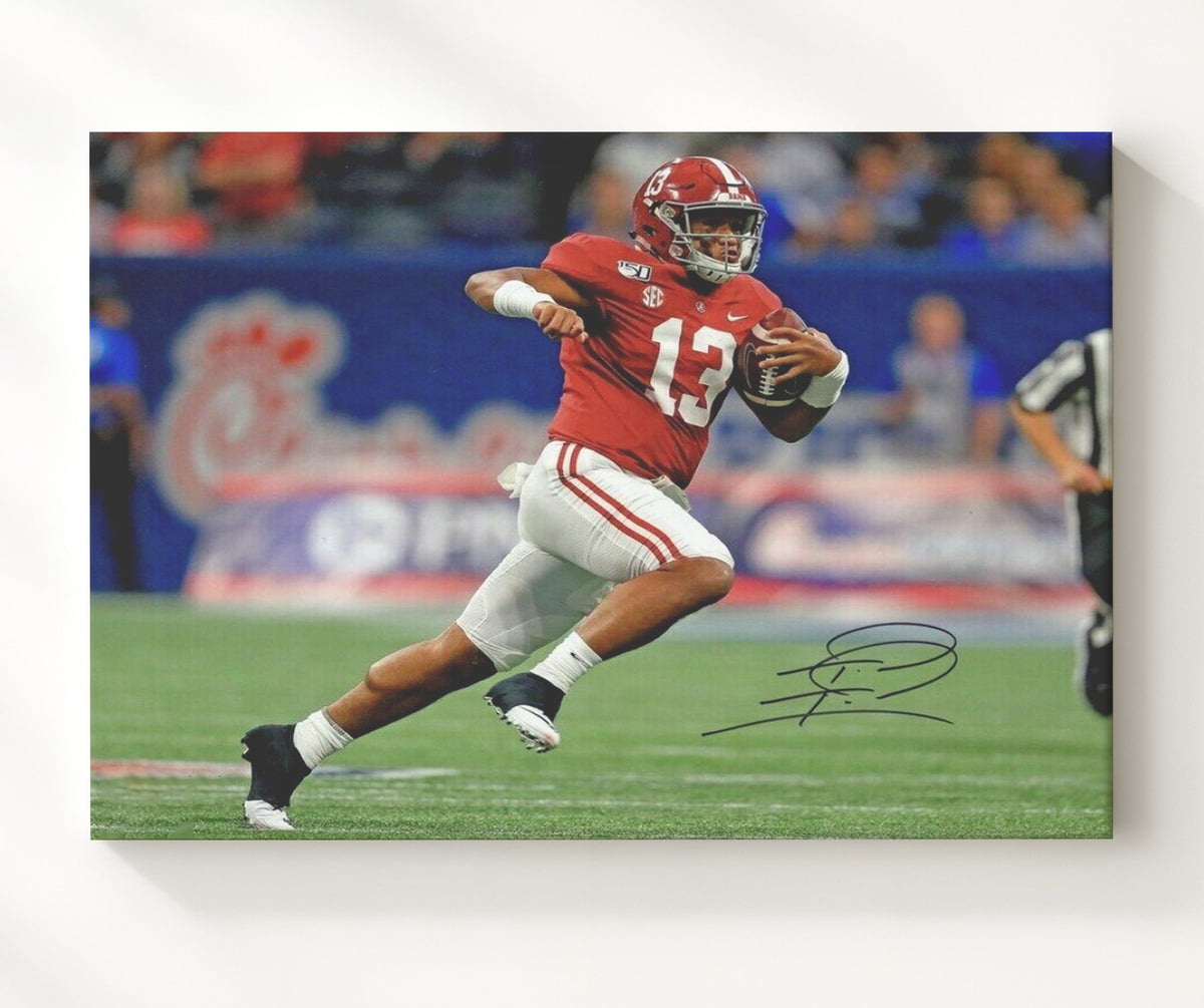 Alabama Football - Tua Tagovailoa Rollout Throw on the Run 8x10 Canvas college football wall art