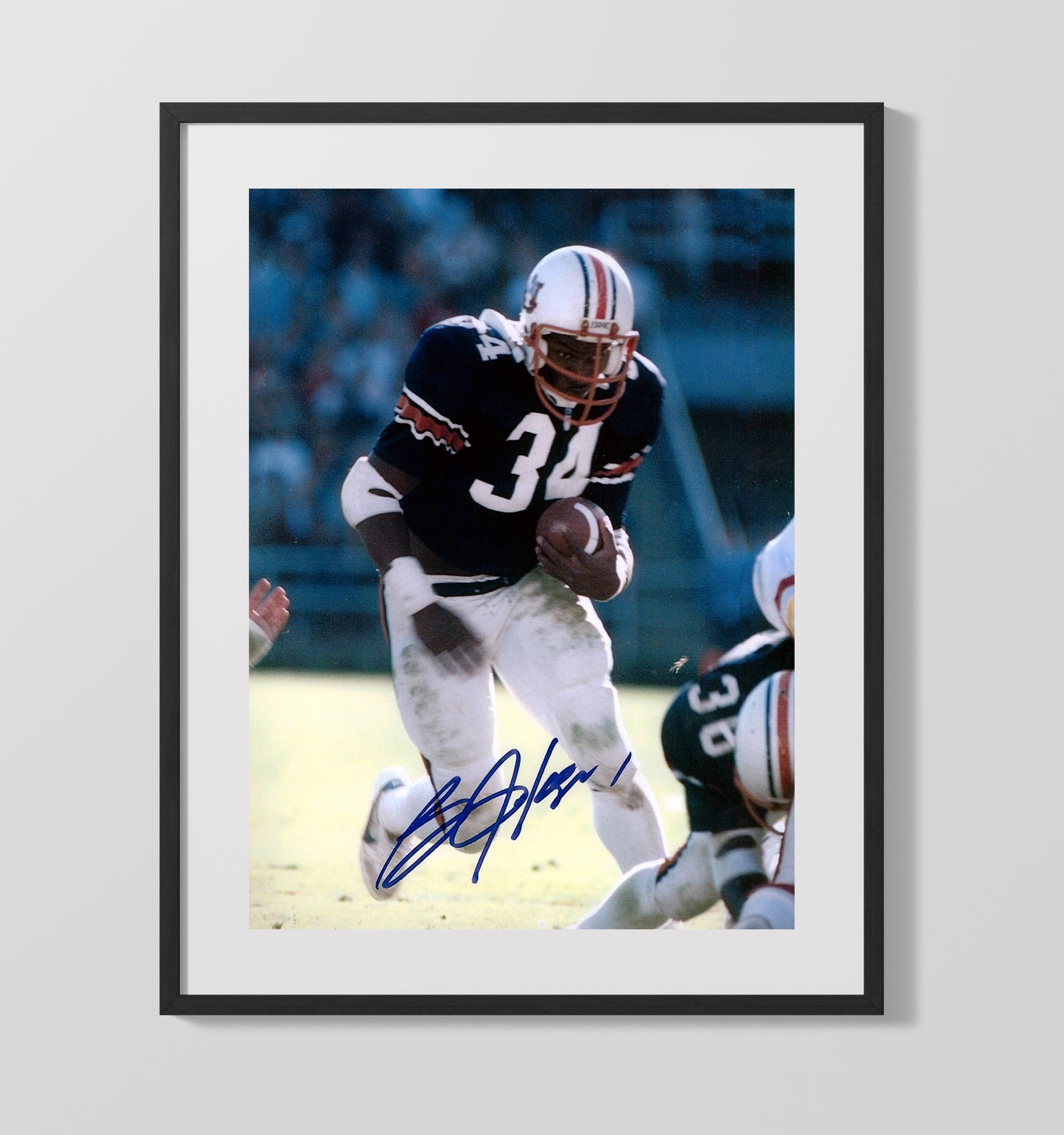 Auburn football Bo Jackson Downhill Force Alt Angle College Football Wall Art 16x20 Gallery Frame wall art print – College Football decor