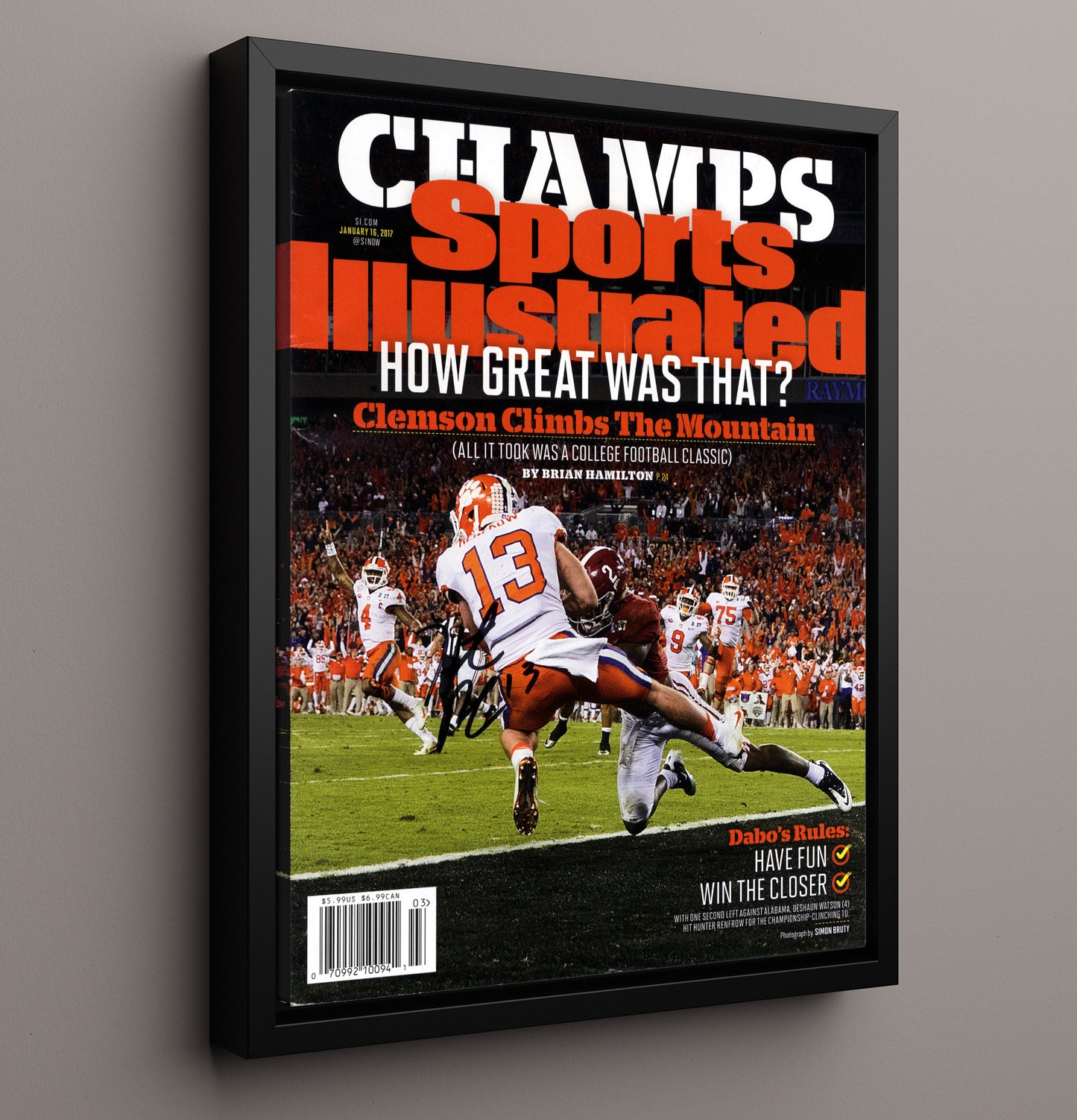 Clemson Football Hunter Renfrow Title Clinching Touchdown 2017 SI Cover College Football Wall 16x20 Framed Canvas wall art print – College Football decor