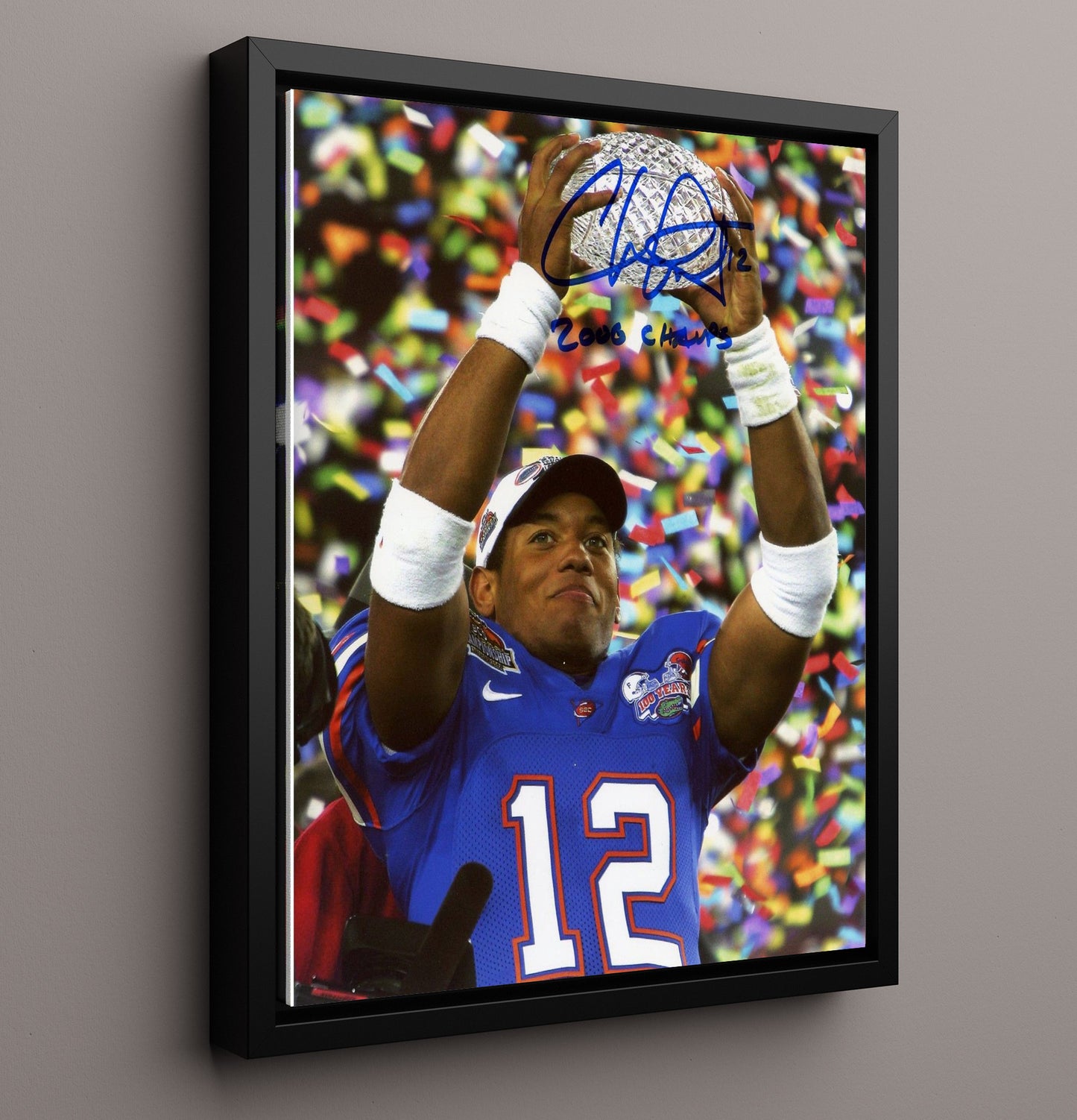 Florida Football Chris Leak Trophy Raise Under Confetti College Football Wall Art 16x20 Framed Canvas wall art print – College Football decor
