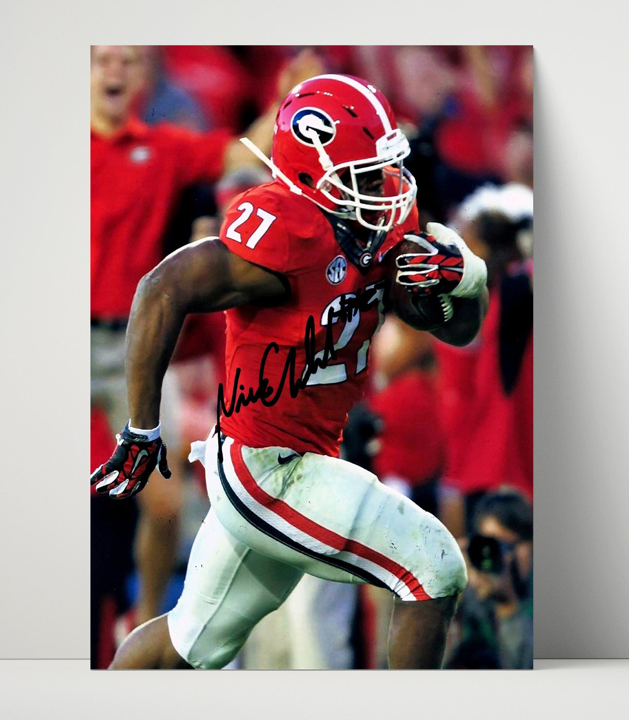 Georgia Football Nick Chubb Breakaway Run Power College Football Wall Art 16x20 Unframed Print wall art print – College Football decor