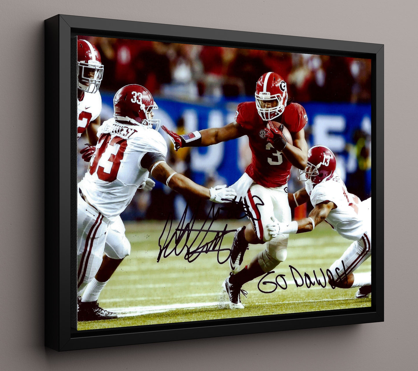 Georgia Football Todd Gurley Stiff Arm Run College Football Wall Art 16x20 Framed Canvas wall art print – College Football decor