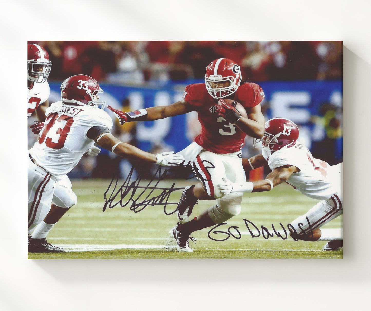 Georgia Football Todd Gurley Stiff Arm Run College Football Wall Art 20x24 Canvas wall art print – College Football decor