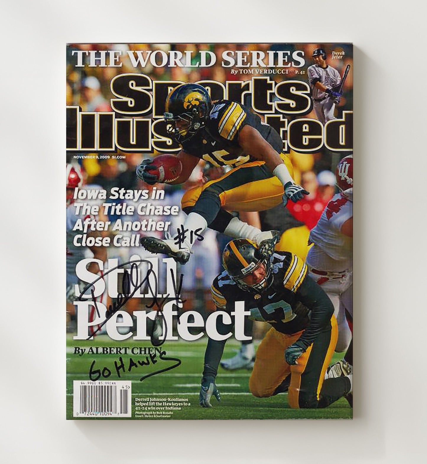 Iowa Football - Derrell Johnson-Koulianos SI Cover Action 2009 8x10 Canvas college football wall art