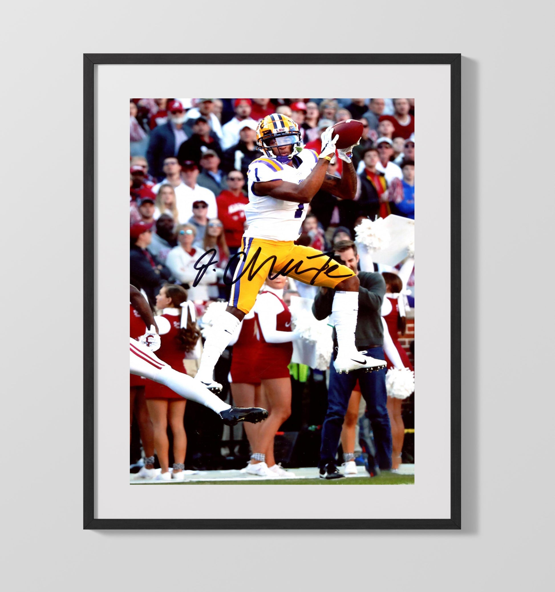 LSU Football JaMarr Chase Jump Ball Catch College Football Wall Art 16x20 Gallery Frame wall art print – College Football decor