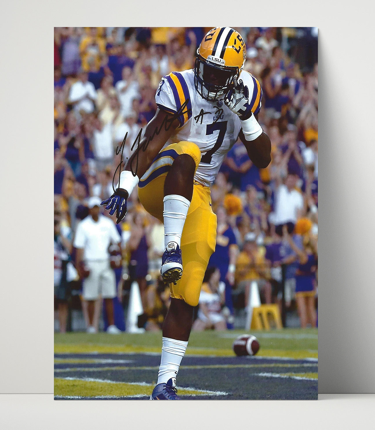 LSU Football Leonard Fournette Heisman Pose Celebration College Football Wall Art 16x20 Unframed Print wall art print – College Football decor