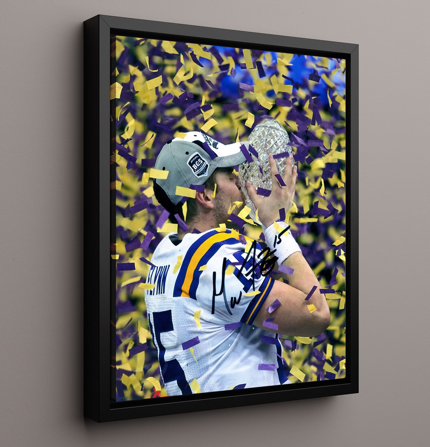 LSU Football Matt Flynn Trophy Kiss Championship Moment College Football Wall Art 16x20 Framed Canvas wall art print – College Football decor