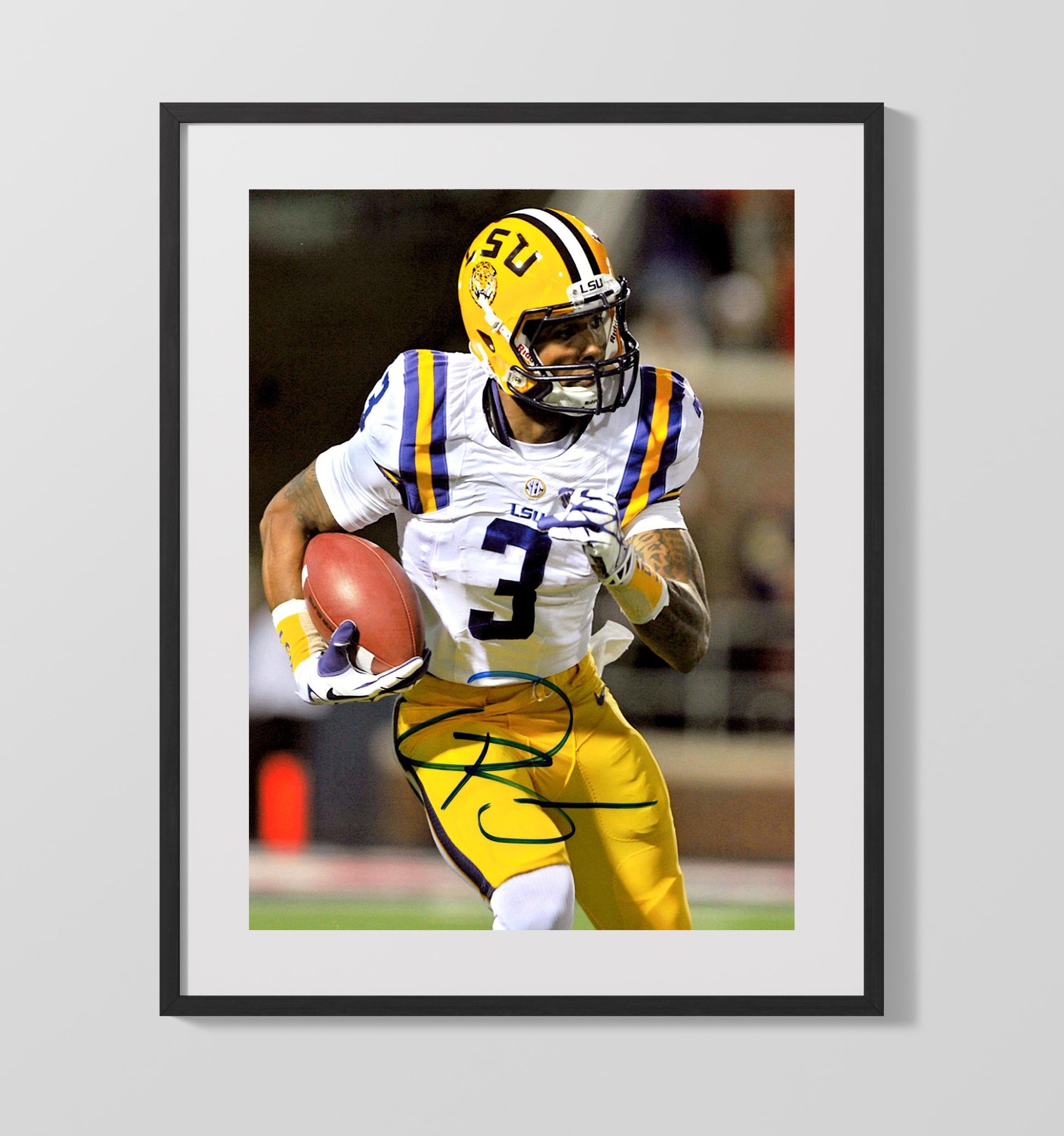 LSU Football Odell Beckham Jr Open Field Run College Football Wall Art 16x20 Gallery Frame wall art print – College Football decor