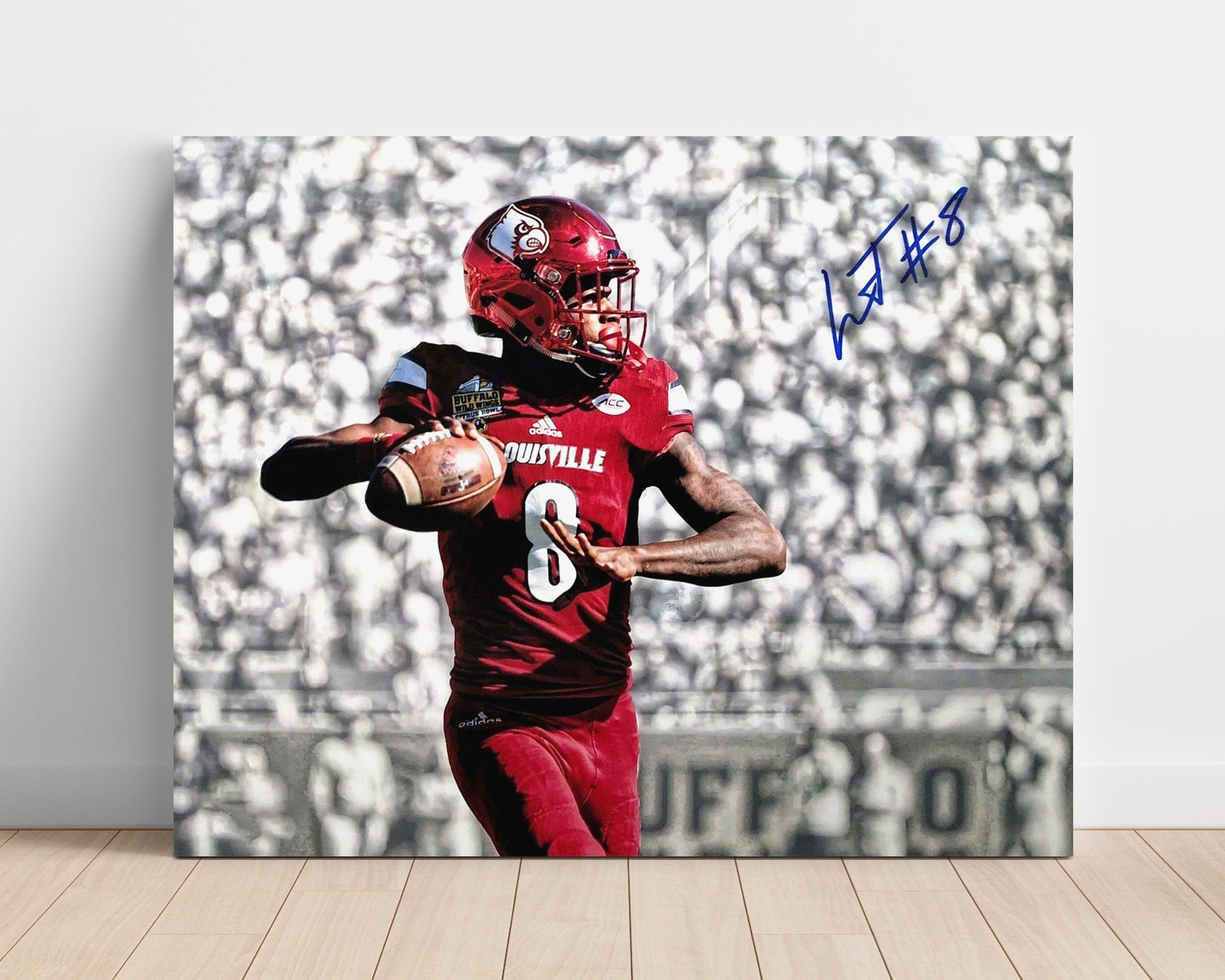 Louisville Football Lamar Jackson Drop Back Heisman Motion College Football Wall Art 16x20 Unframed Print wall art print – College Football decor
