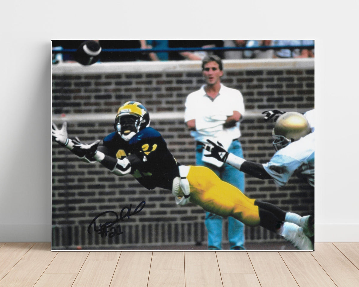 Michigan Football - Desmond Howard Heisman Play 8x10 Unframed Print college football wall art