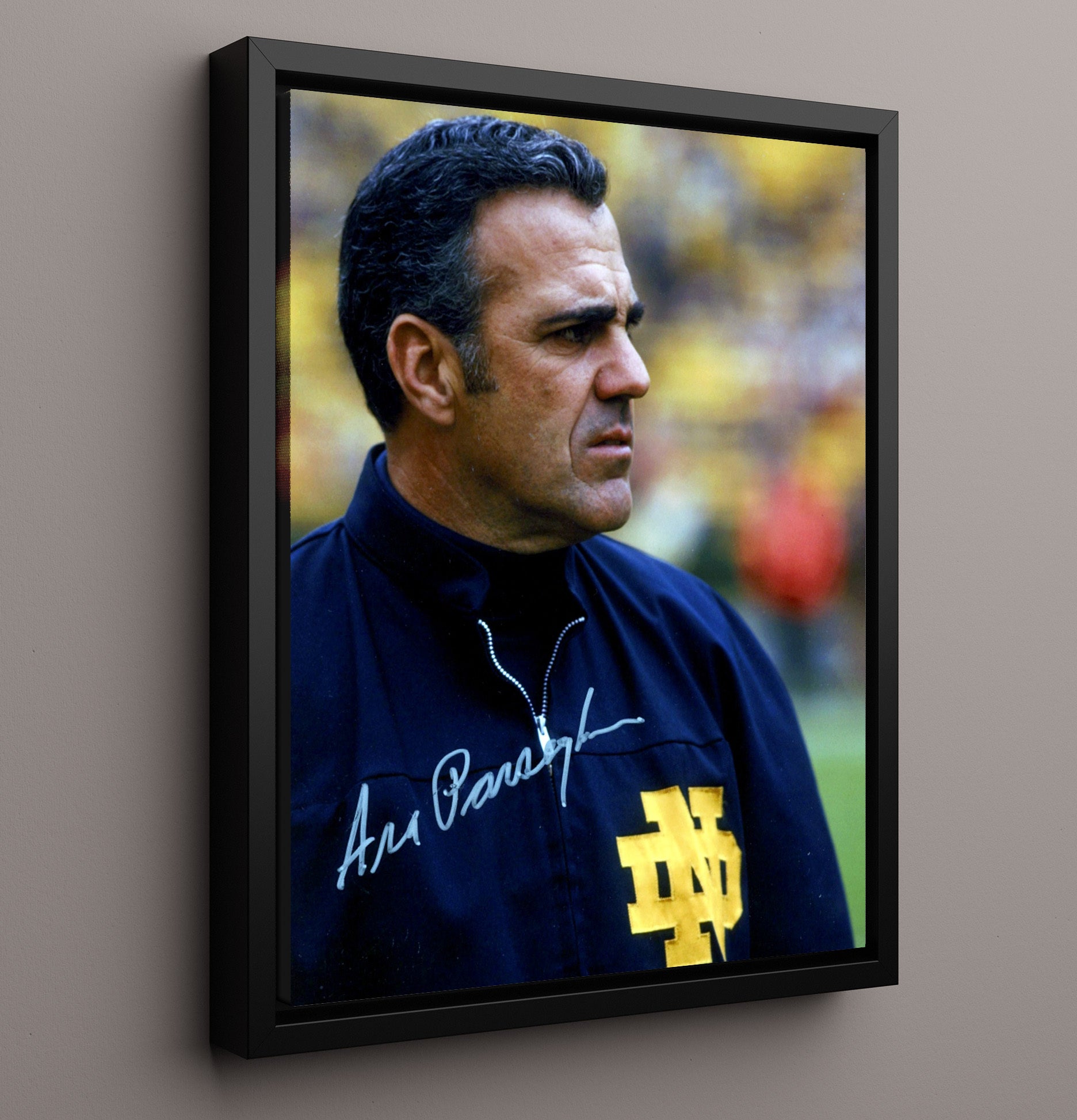 Notre Dame Football Ara Parseghian Sideline Portrait College Football Wall Art 16x20 Framed Canvas wall art print – College Football decor