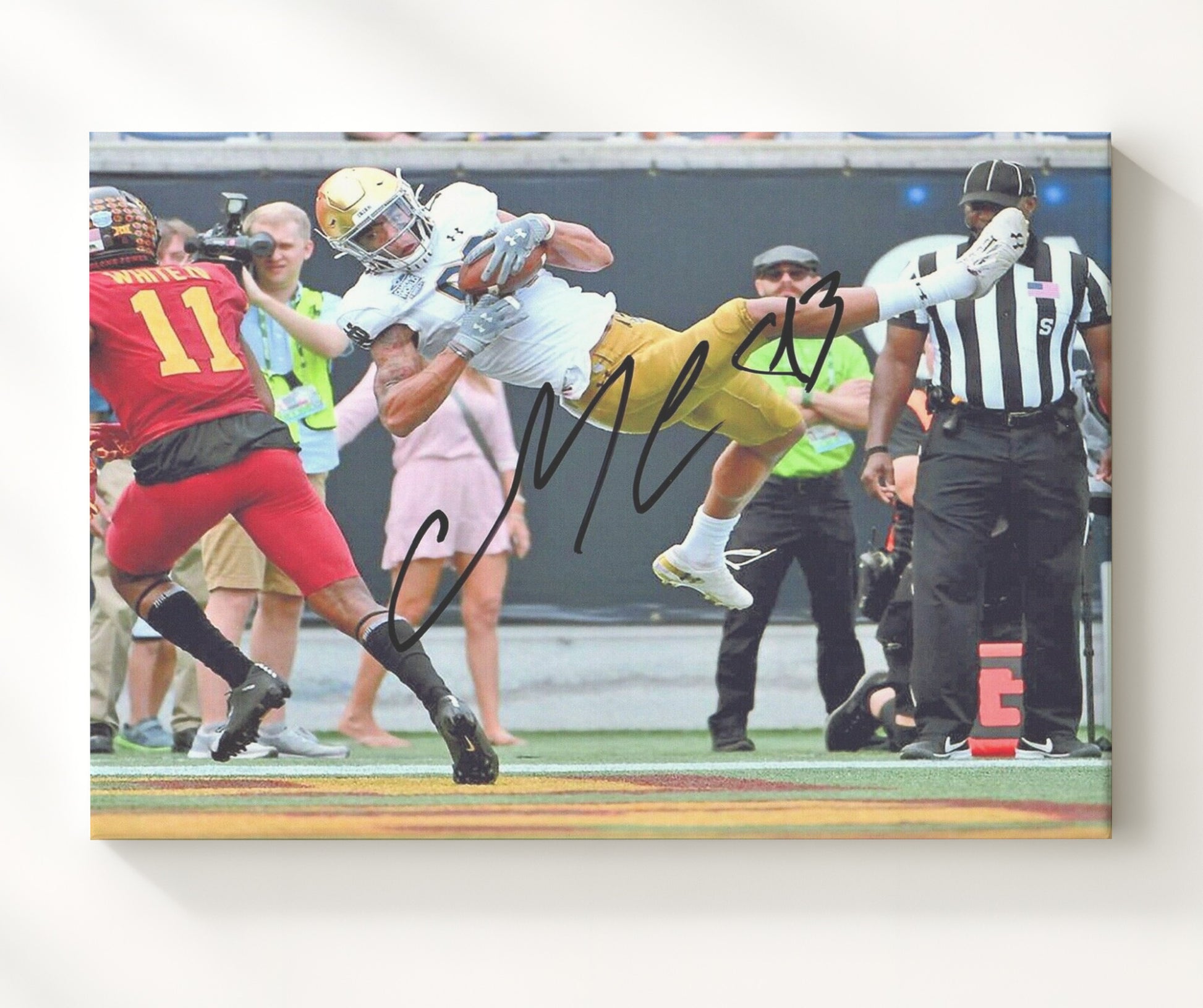 Notre Dame Football Chase Claypool Leaping Touchdown Catch End Zone Extension College Football 20x24 Canvas wall art print – College Football decor