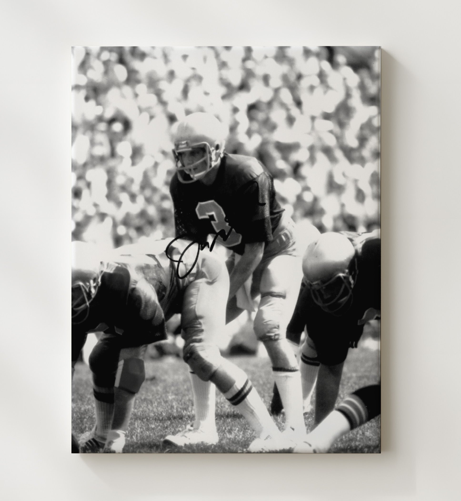 Notre Dame Football Joe Montana Vintage Field Command College Football Wall Art 20x24 Canvas wall art print – College Football decor