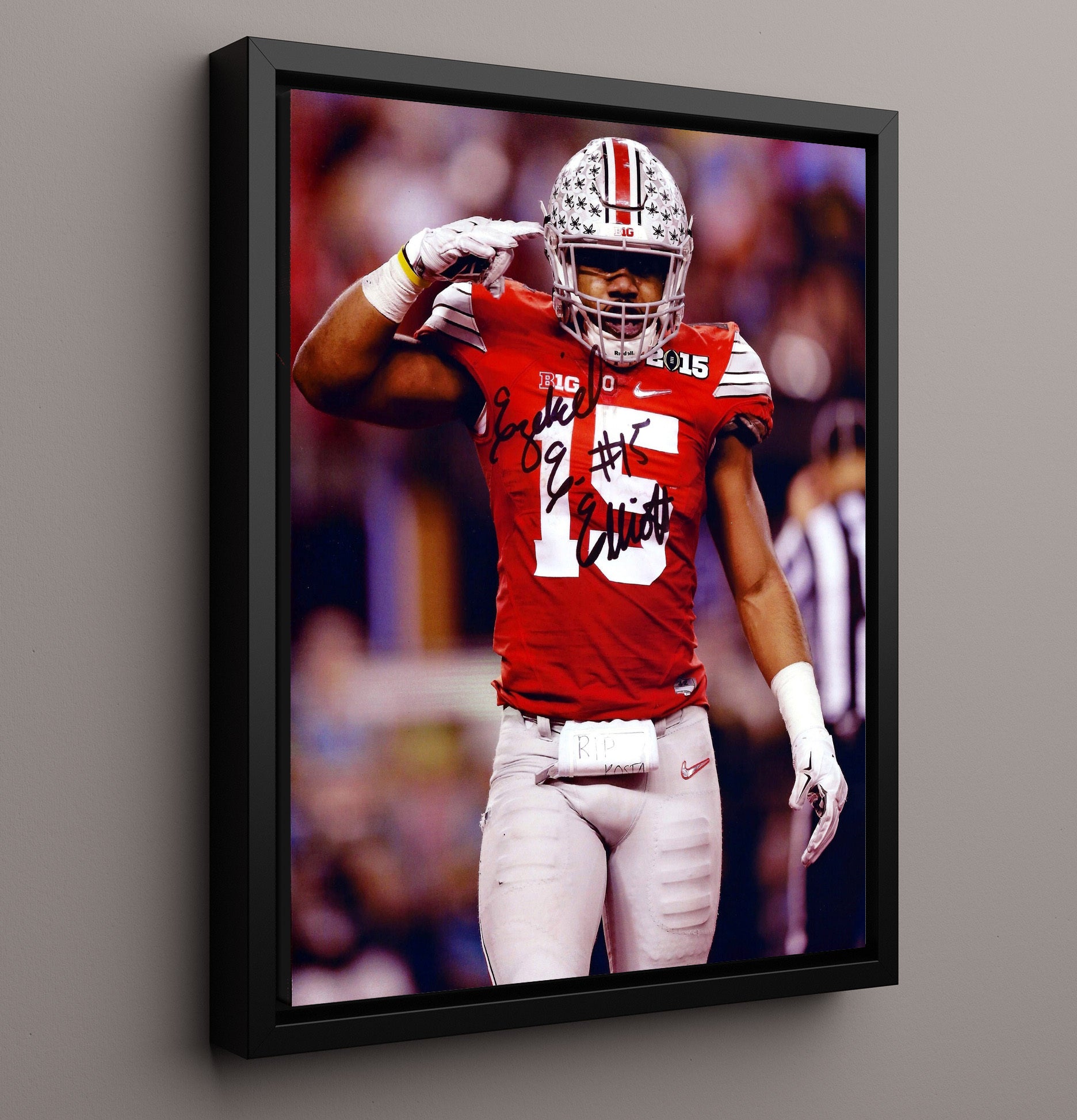 Ohio State Football Ezekiel Elliott Championship Salute College Football Wall Art 16x20 Framed Canvas wall art print – College Football decor