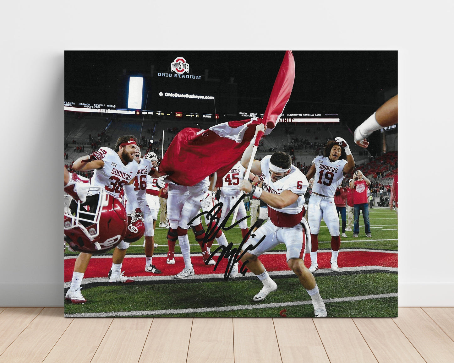 Oklahoma Football Baker Mayfield Midfield Flag Plant Celebration College Football Wall Art 16x20 Unframed Print wall art print – College Football decor