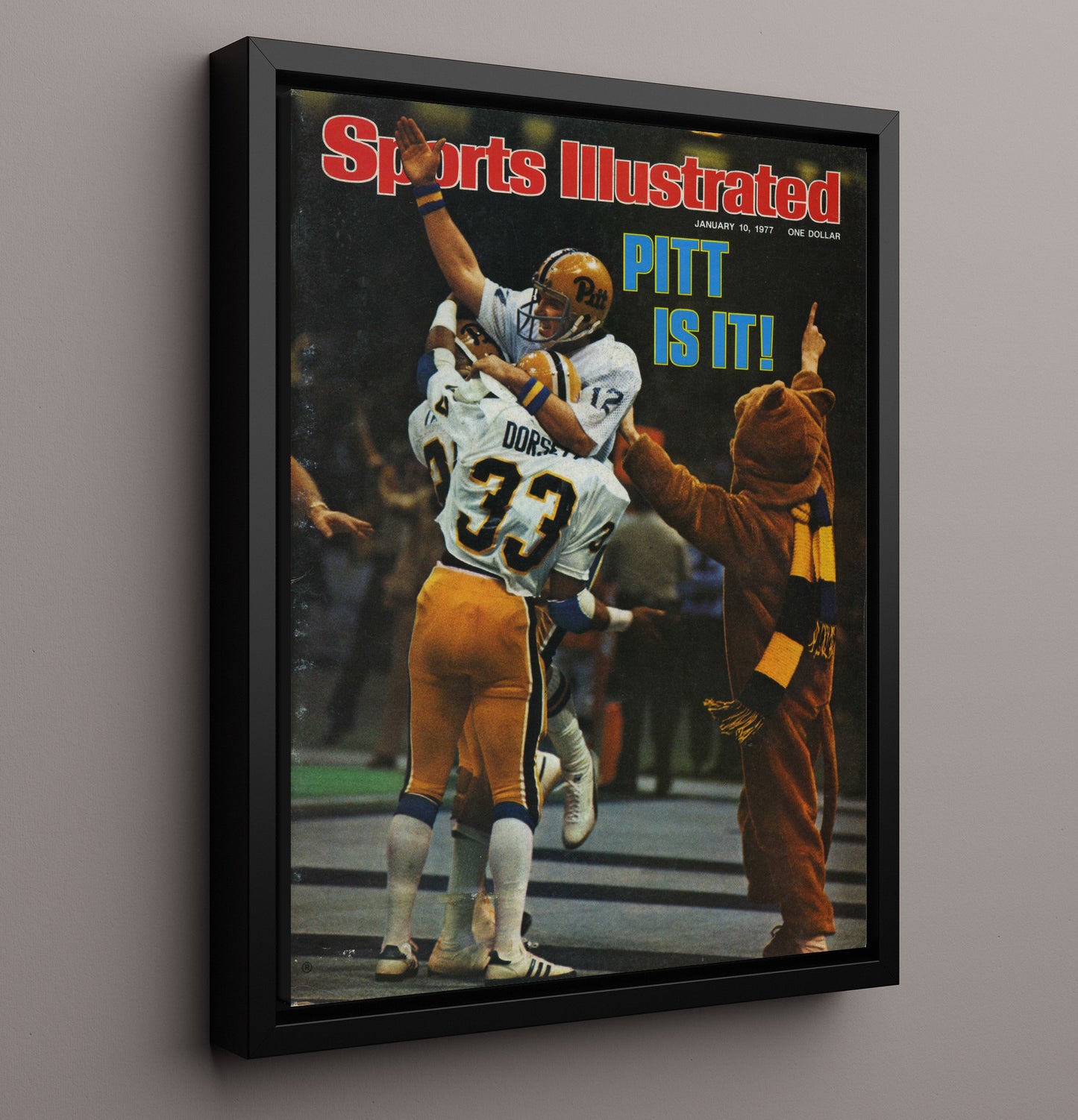 Pitt Football Tony Dorsett Championship Celebration Title Clinch 1977 SI College Football Wall 16x20 Framed Canvas wall art print – College Football decor