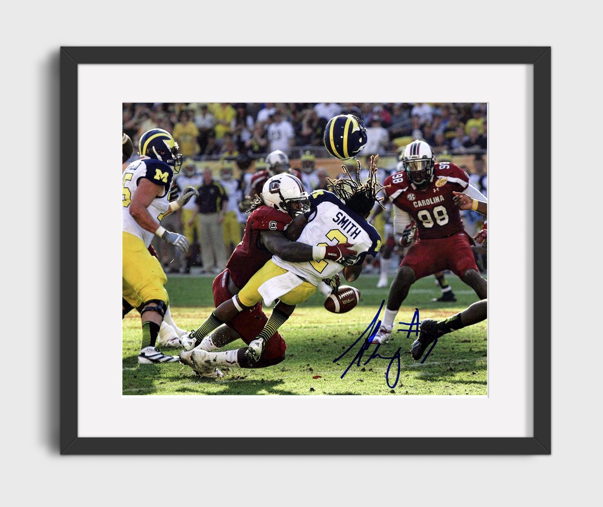South Carolina Football Jadeveon Clowney Big Hit Play College Football Wall Art 16x20 Gallery Frame wall art print – College Football decor
