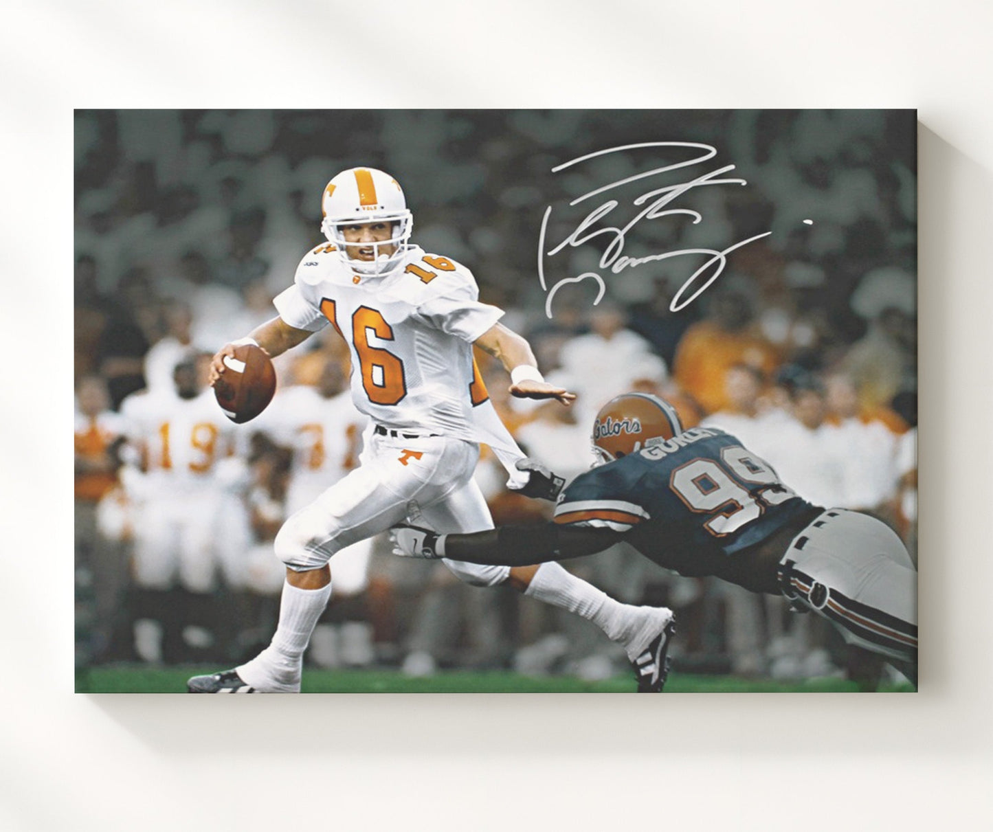 Tennessee Football - Peyton Manning Escape Artist Play 8x10 Canvas college football wall art