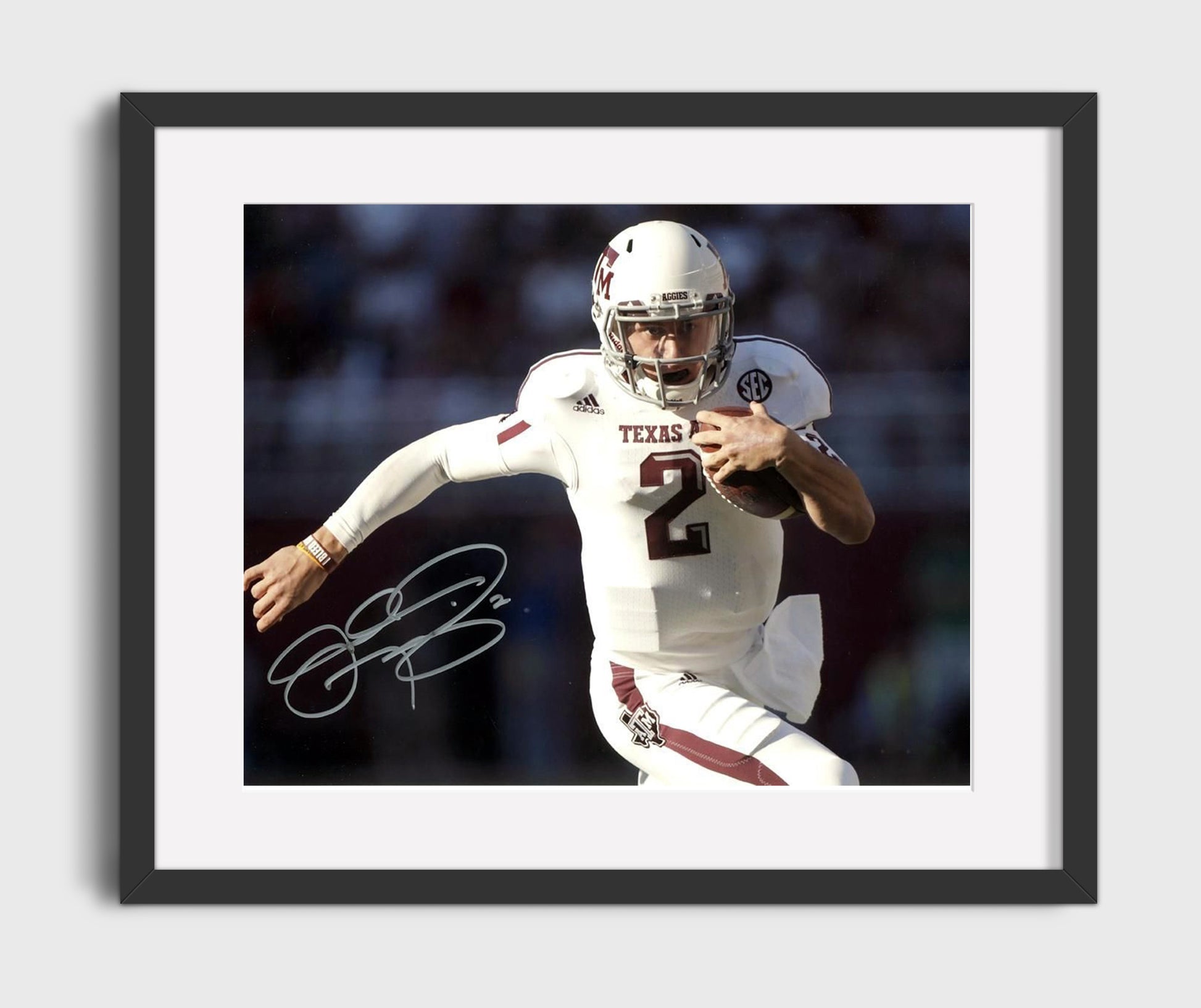 Texas AandM Football - Johnny Manziel Edge Breakaway Scramble 8x10 Gallery Frame college football wall art