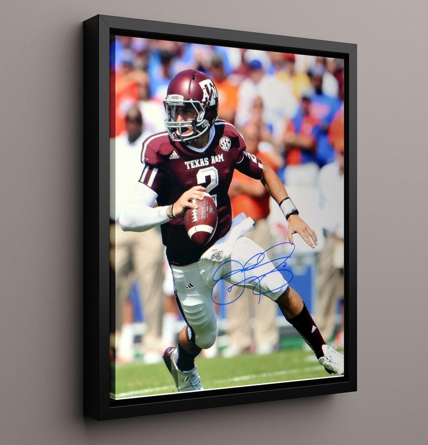 Texas AandM Football Johnny Manziel Scramble Playmaker College Football Wall Art 16x20 Framed Canvas wall art print – College Football decor