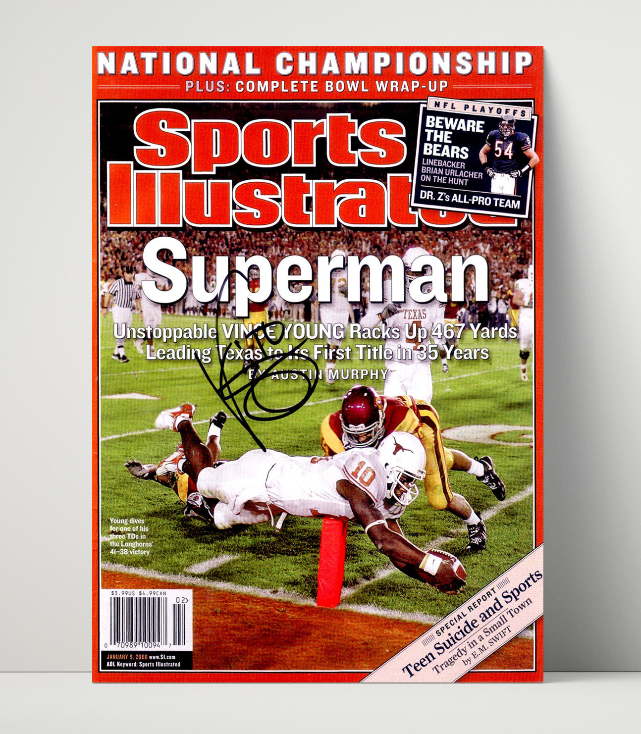 Texas Football Vince Young National Championship Superman Performance 2006 SI College Football 16x20 Unframed Print wall art print – College Football decor