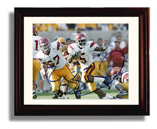 USC Football Reggie Bush Explosive Open Field Breakaway College Football Wall Art 8x10 Beveled Frame wall art print – College Football decor