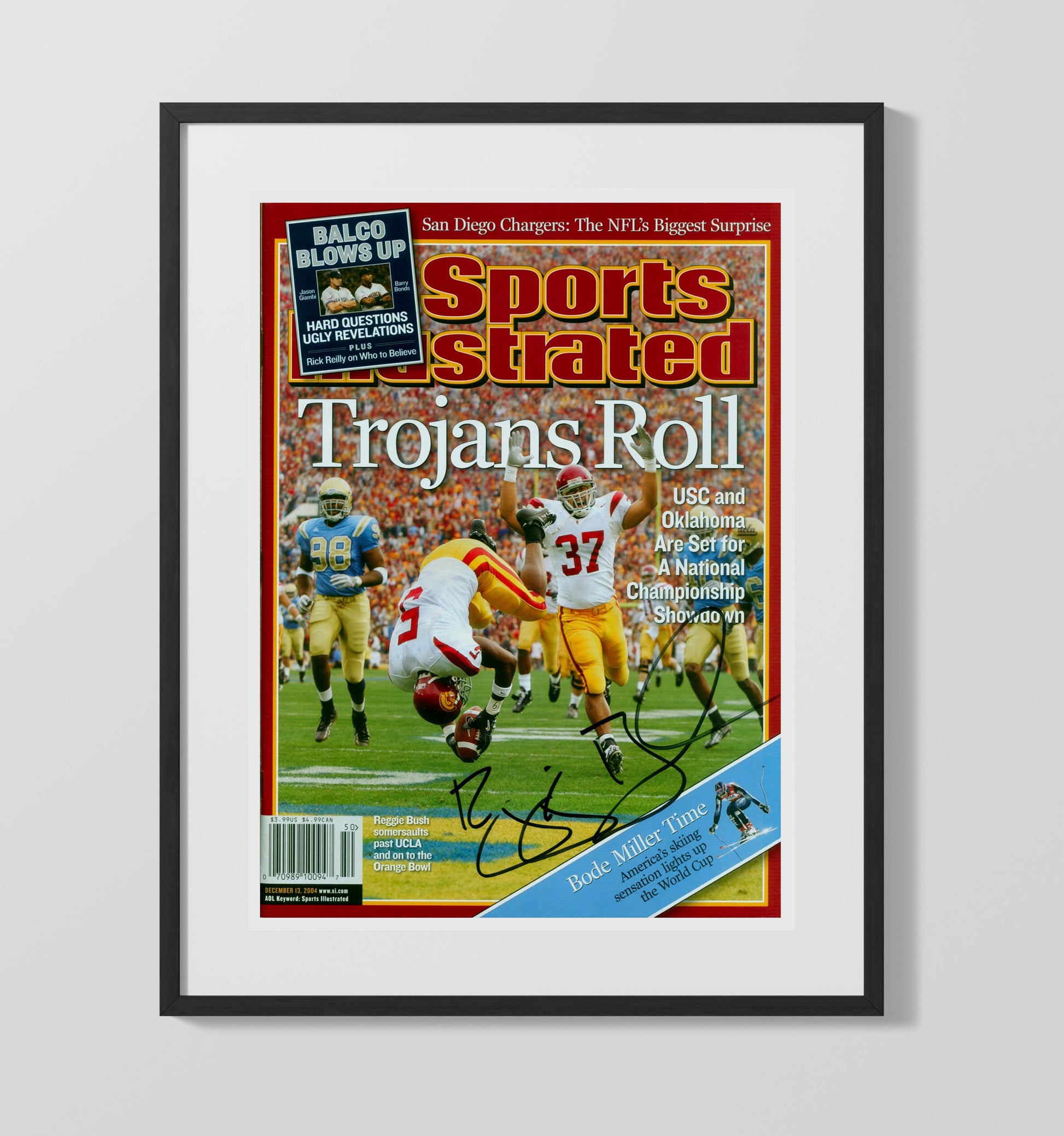 USC Football Reggie Bush Trojans Roll Orange Bowl Breakaway 2004 SI Cover College Football 16x20 Gallery Frame wall art print – College Football decor
