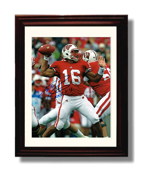 Wisconsin Football Russell Wilson Badger Bombs Away Passing Motion College Football Wall Art 8x10 Beveled Frame wall art print – College Football decor