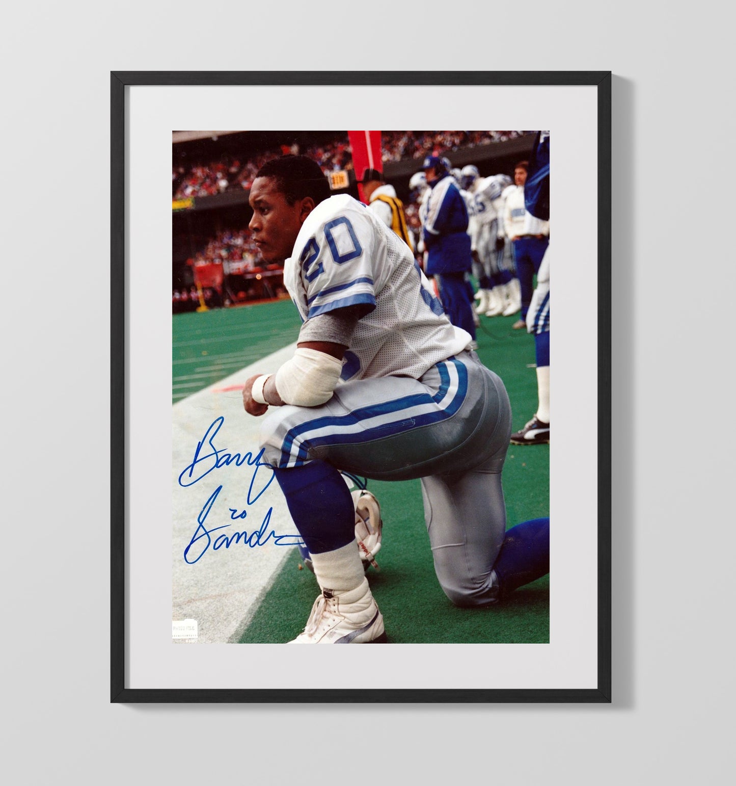 Barry Sanders - Quiet Focus Vintage Football Wall Art - 16x20 Gallery Frame football decor