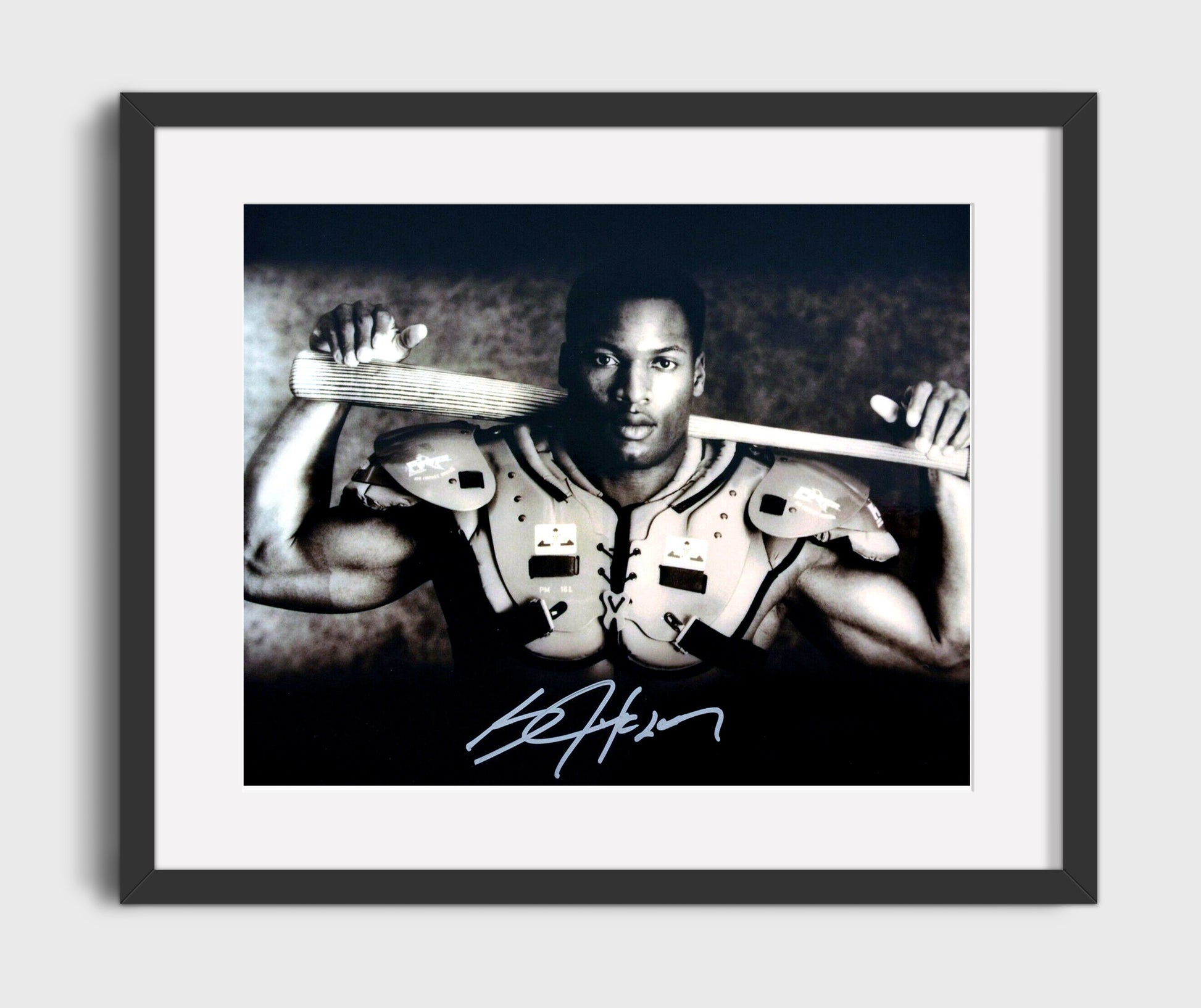Bo Jackson - Los Angeles Football Power Running Portrait Vintage Football Wall Art - 16x20 Gallery Frame football decor