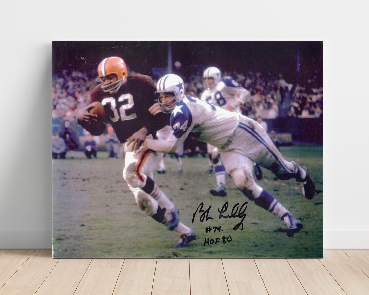 Bob Lilly Dallas Defensive Tackle Field Pursuit Football Wall Art Unframed 8x10 in Plastic Sleeve wall art print - Football decor