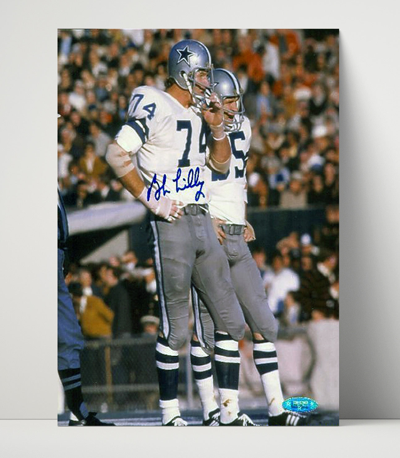 Bob Lilly - Dallas football Defensive Tackle Calling Signals on Field Vintage Football Wall Art - 16x20 Unframed Print football decor