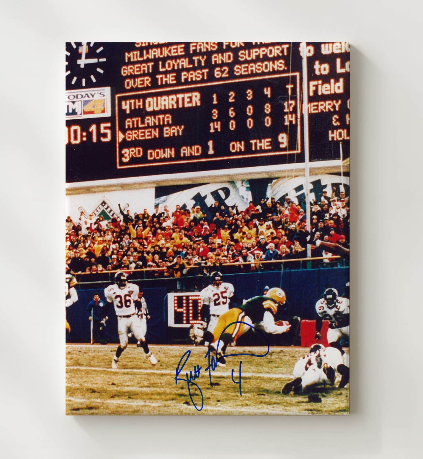 Brett Favre - Frozen Tundra Dive Vintage Football Wall Art - 20x24 Canvas football decor
