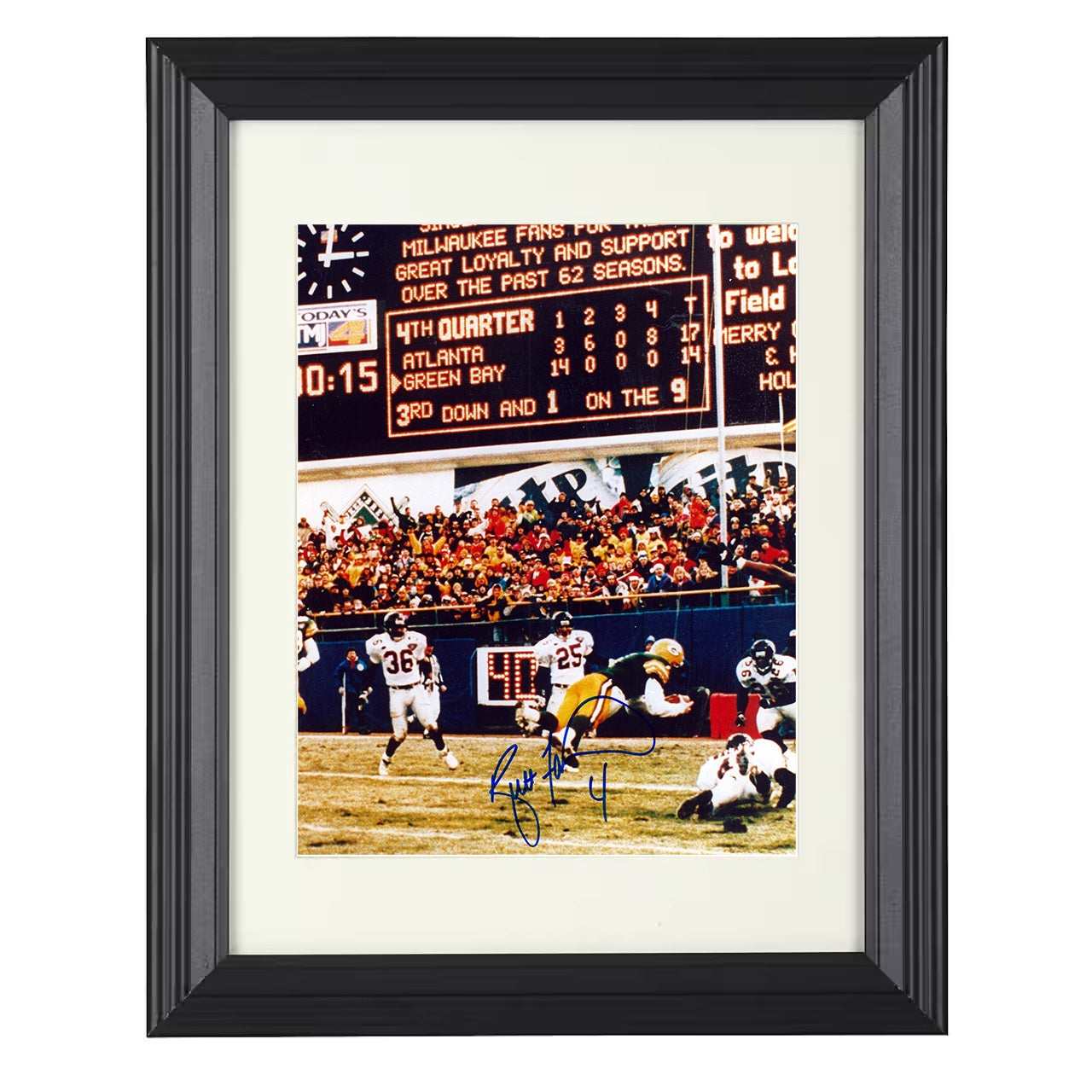 Brett Favre – Frozen Tundra Dive Image – 8x10 black beveled framed football wall art