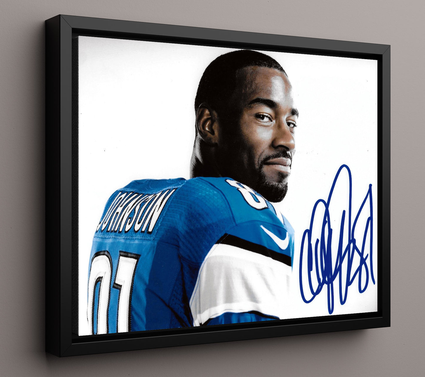 Calvin Johnson Detroit Over Shoulder Football Wall Art 16x20 Floating Canvas Display wall art print - Football decor