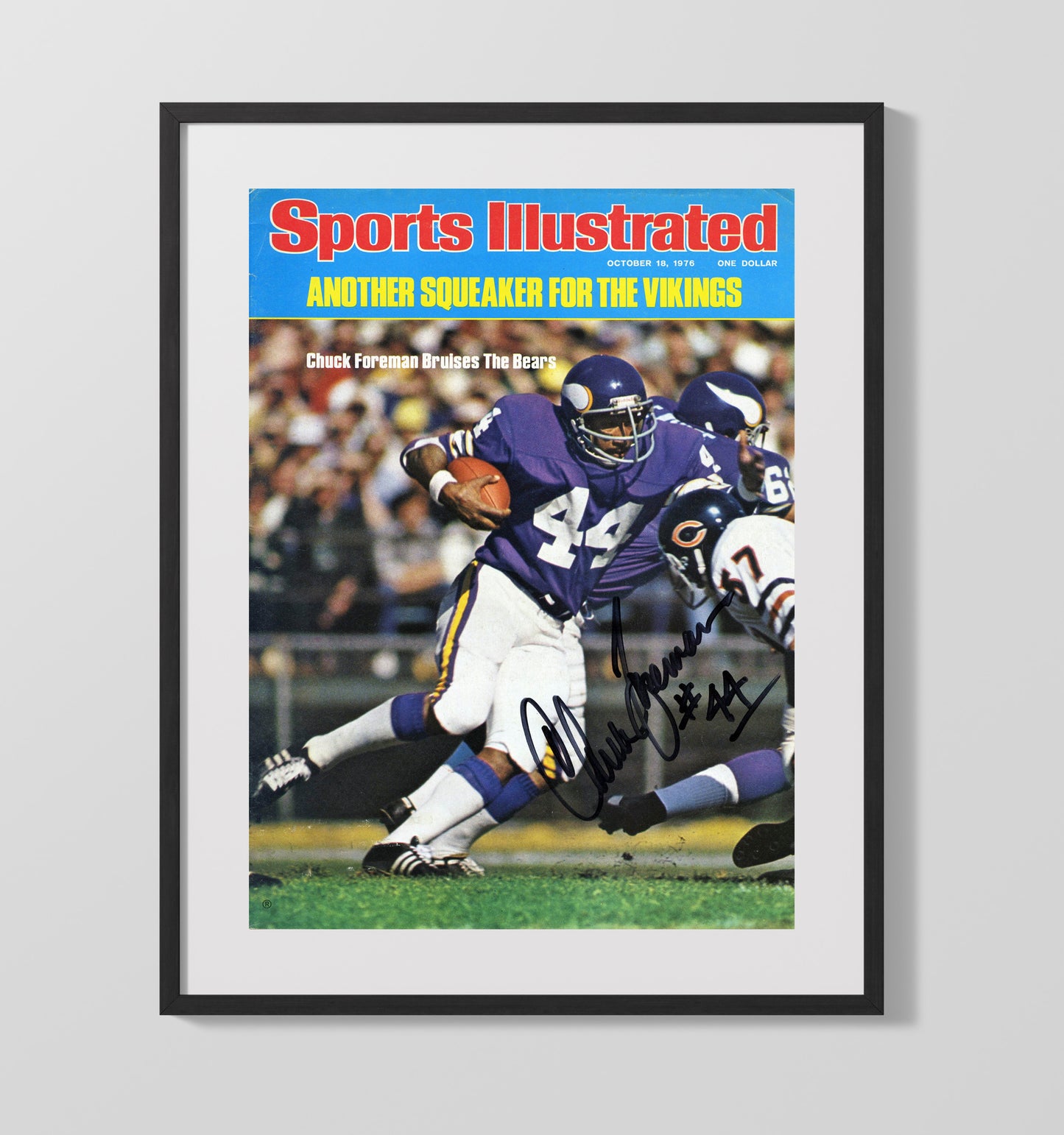 Chuck Foreman - Minnesota football Running Through Bears 1976 SI Cover Vintage Football Wall Art - 16x20 Gallery Frame football decor
