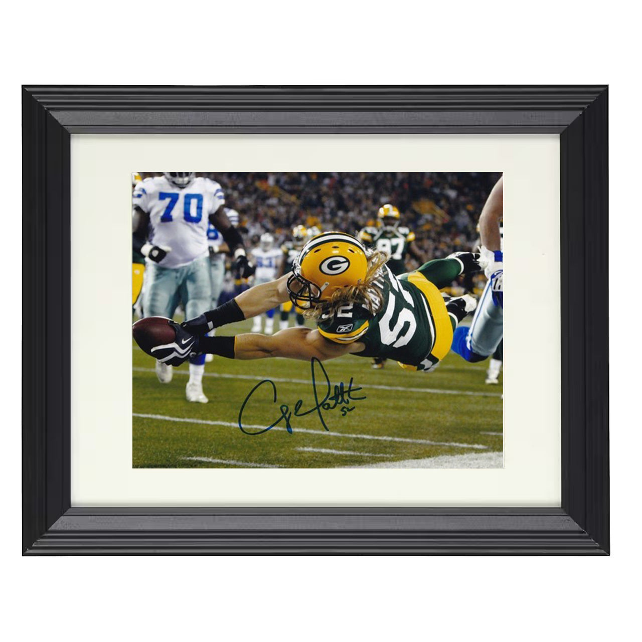 Clay Matthews – Green Bay Diving Touchdown Return – 8x10 black beveled framed football wall art