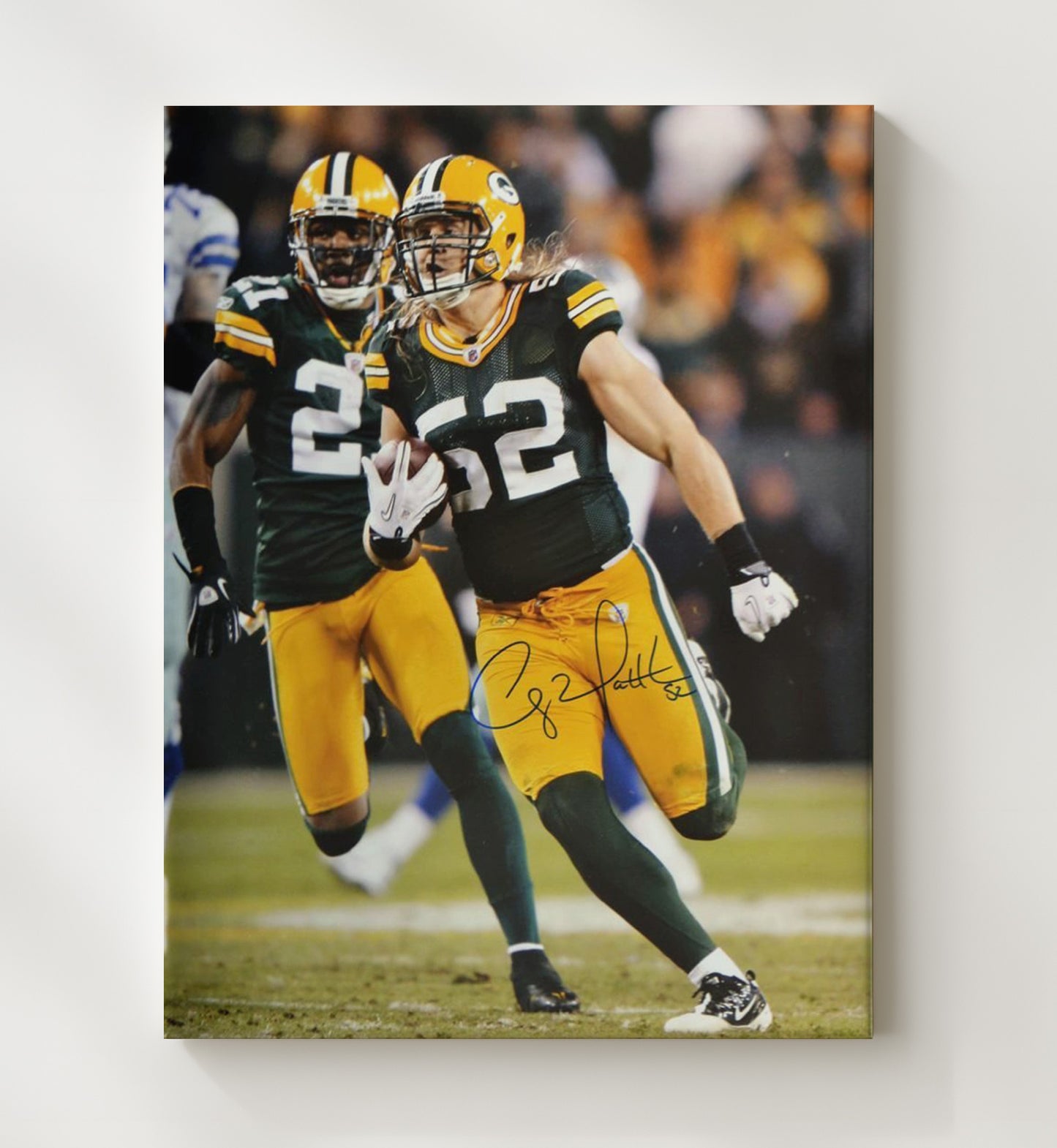 Clay Matthews - Green Bay Football Defensive Return Run Football Wall Art - football wall art print
