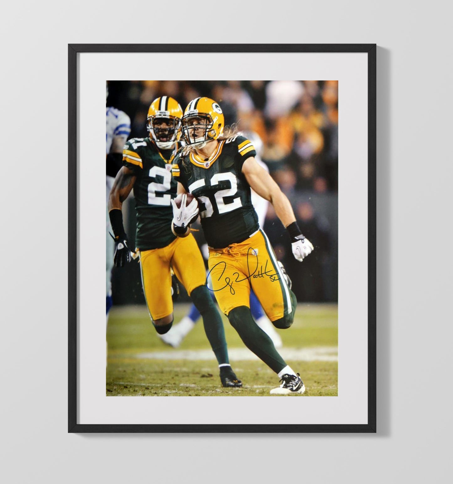 Clay Matthews - Green Bay Football Defensive Return Run Football Wall Art - football wall art print