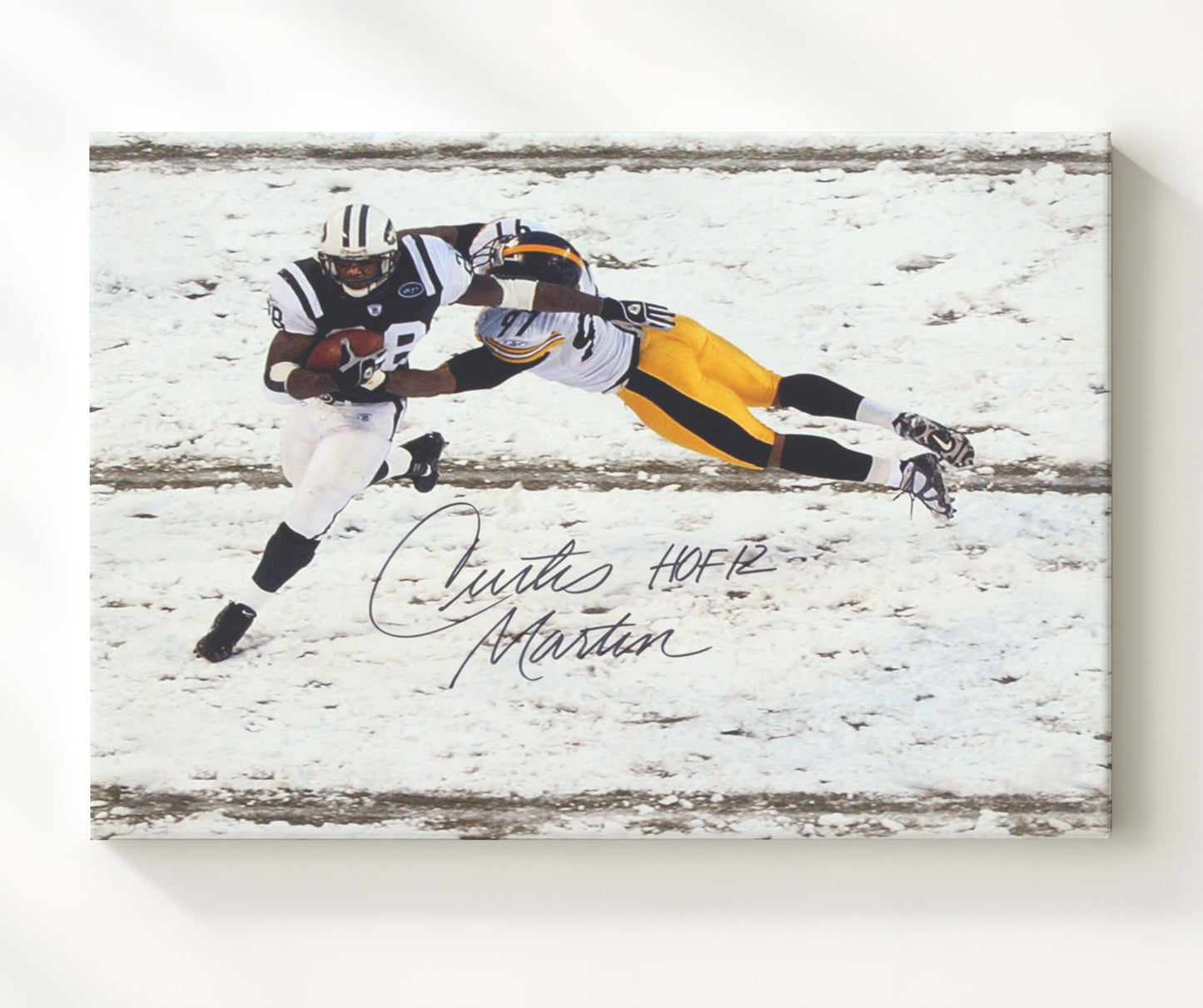 Curtis Martin New York Snow Game Breakaway Run Football Wall Art 16x20 Canvas Wall Art wall art print - Football decor