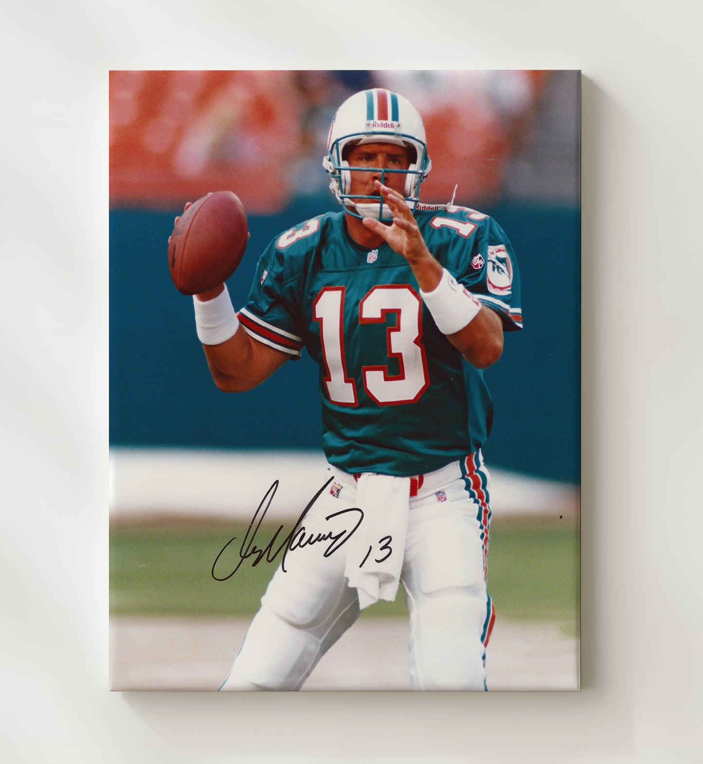 Dan Marino - Miami football QB Dropback Passing Stance Vintage Football Wall Art - 20x24 Canvas football decor